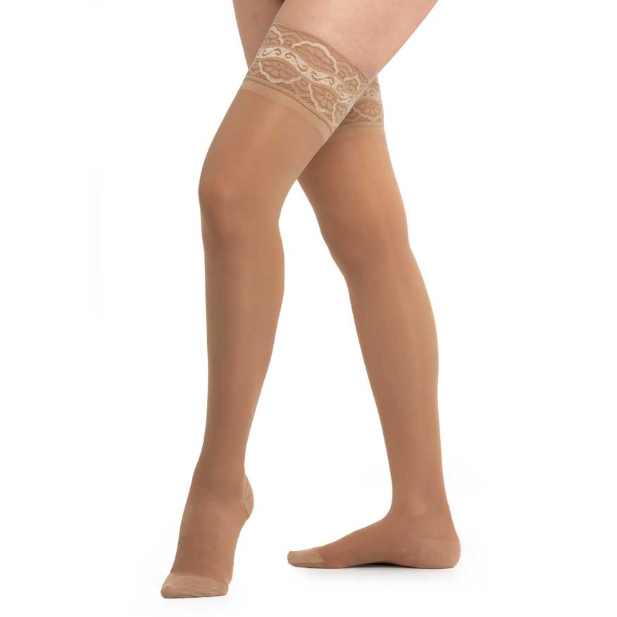 Media larga con blonda (AF) 70D